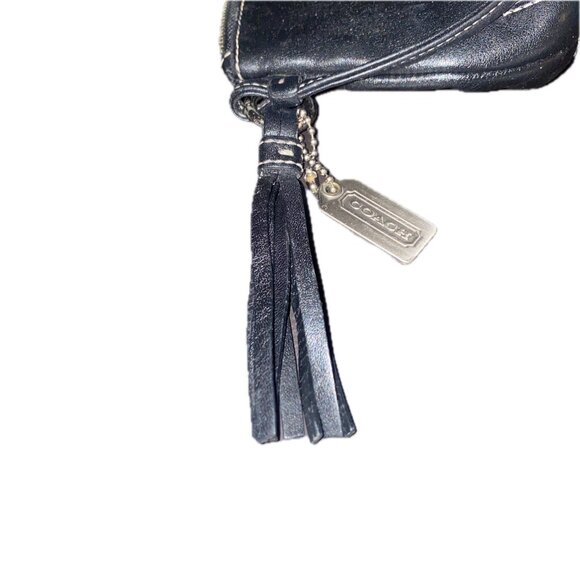 Coach Small Black Leather Wristlet Top Zip Closure Adjustable Strap 7"x4.5" EUC - Picture 13 of 14
